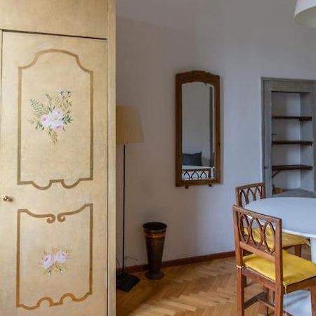 Elegant Apartment Outside Ztl & 10Min From Center Florence Luaran gambar