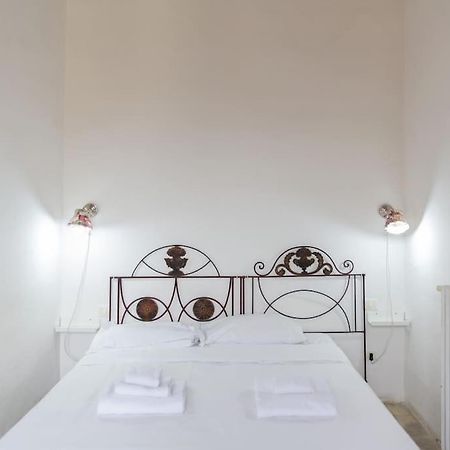 Elegant Apartment Outside Ztl & 10Min From Center Florence Luaran gambar